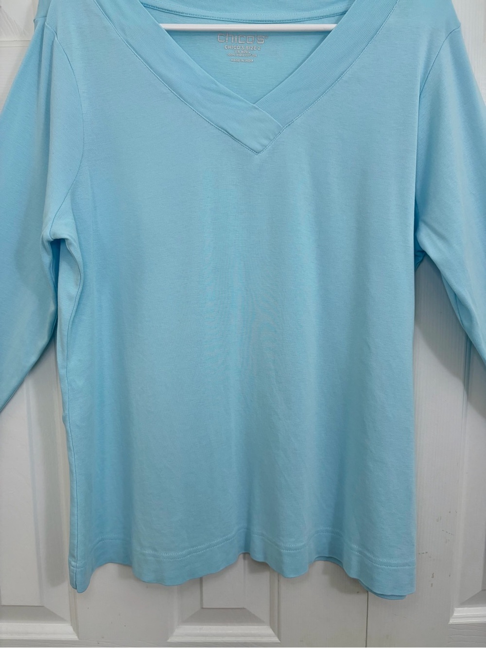 Chico's Pastel Blue 100% Pima Cotton V-Neck Top Size Large - Picture 3 of 13